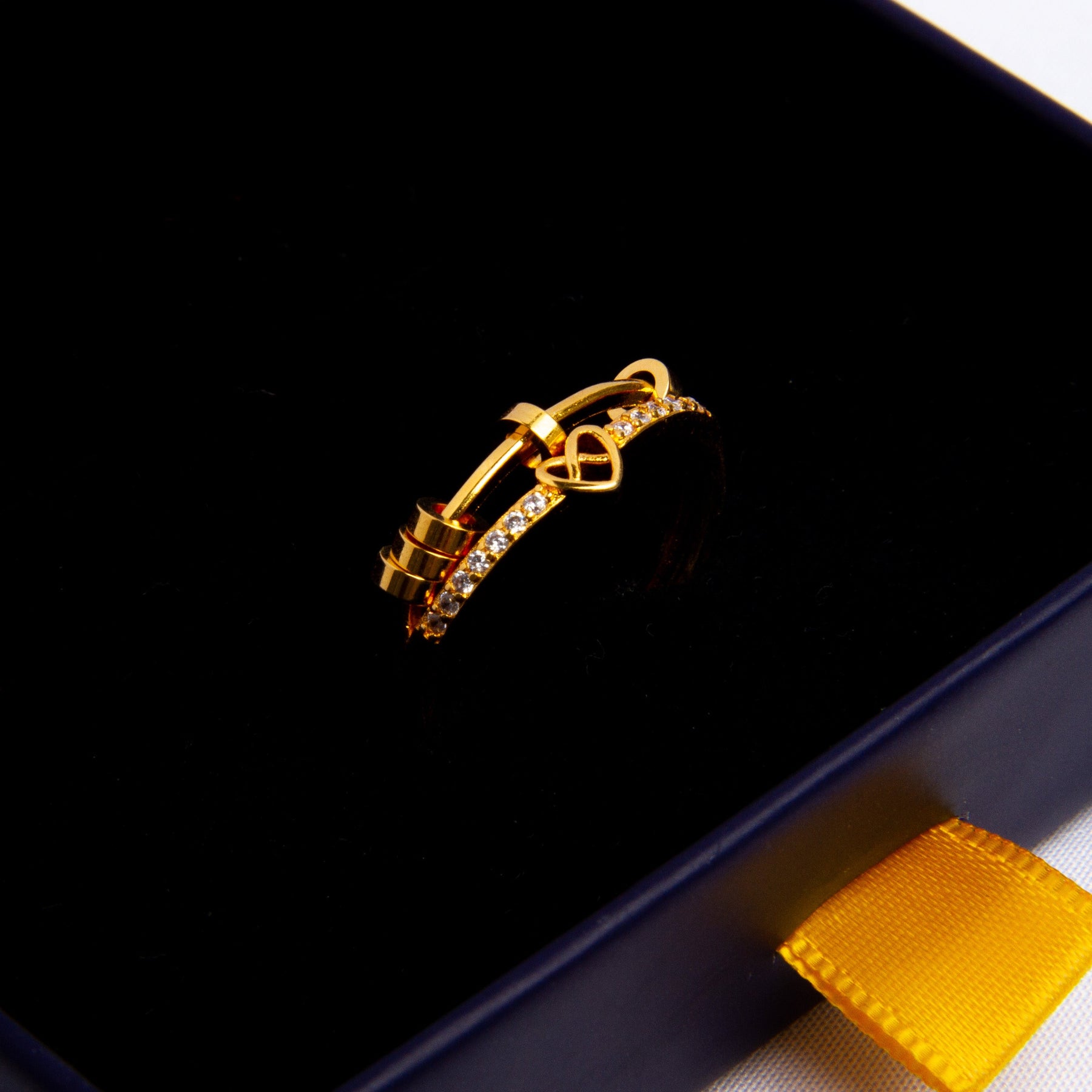 Anillo Antiestrés Amor Infinito Bañado en Oro 18K