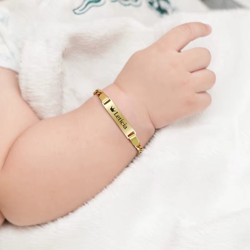 Pulsera Personalizada Bebé Chapada en Oro 18k (0 a 3 años)