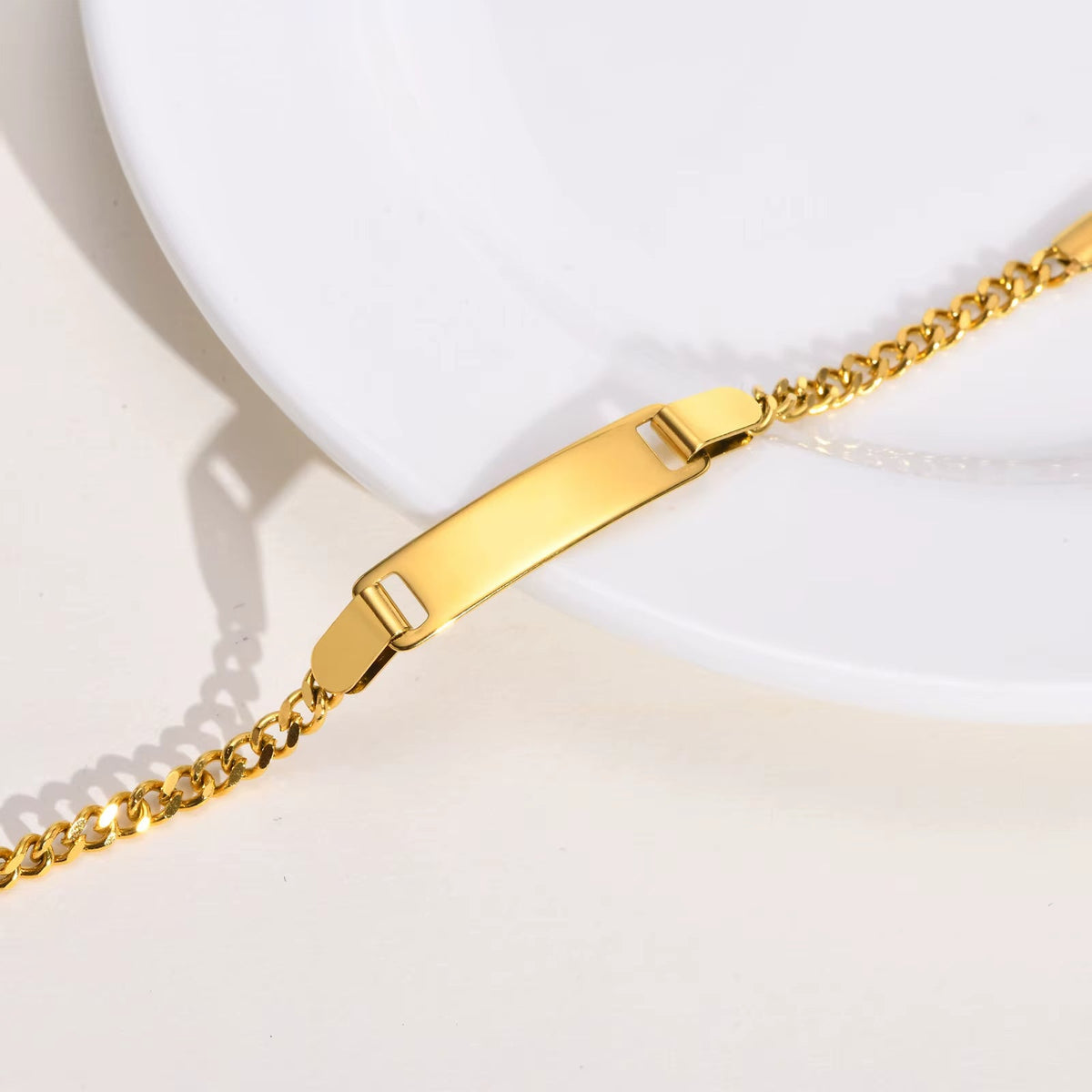 Pulsera Personalizada Bebé Chapada en Oro 18k (0 a 3 años)